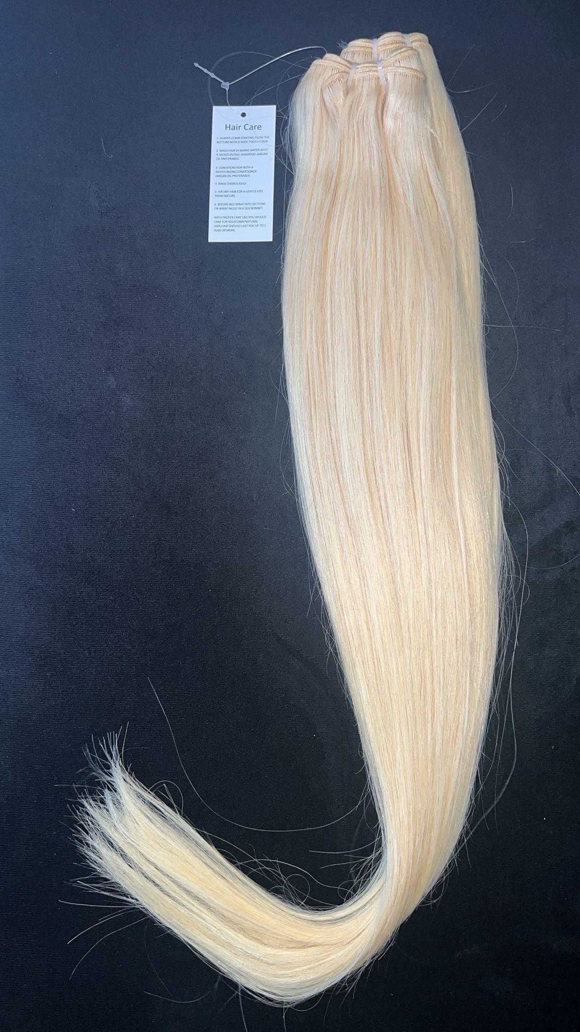 Straight blond bundles