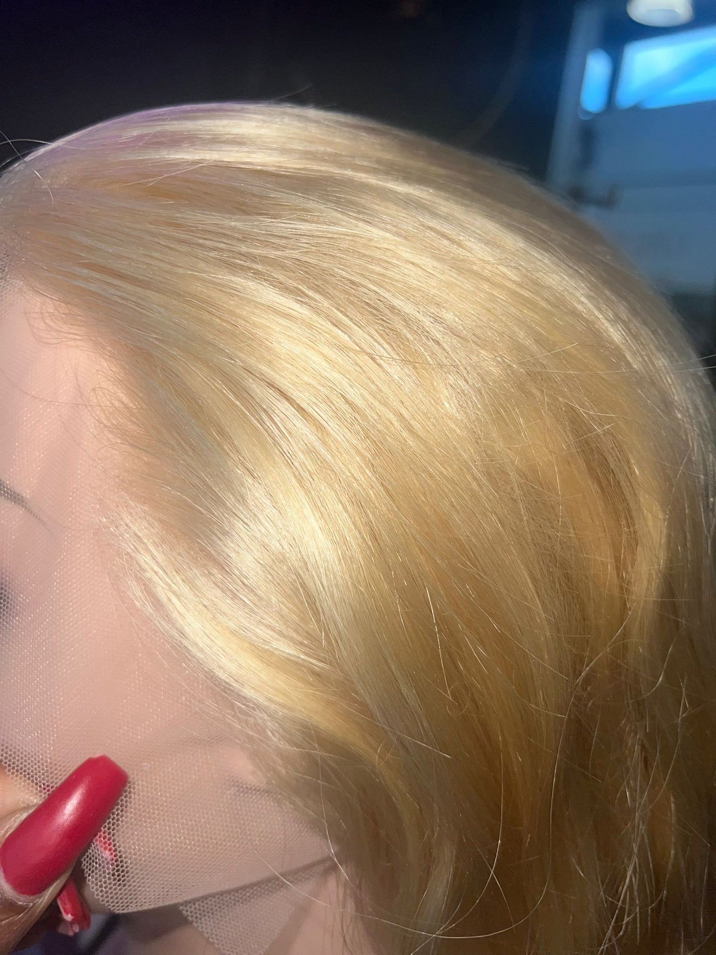 Blond bodywave wig