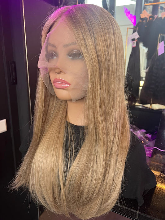 Blond Bomb