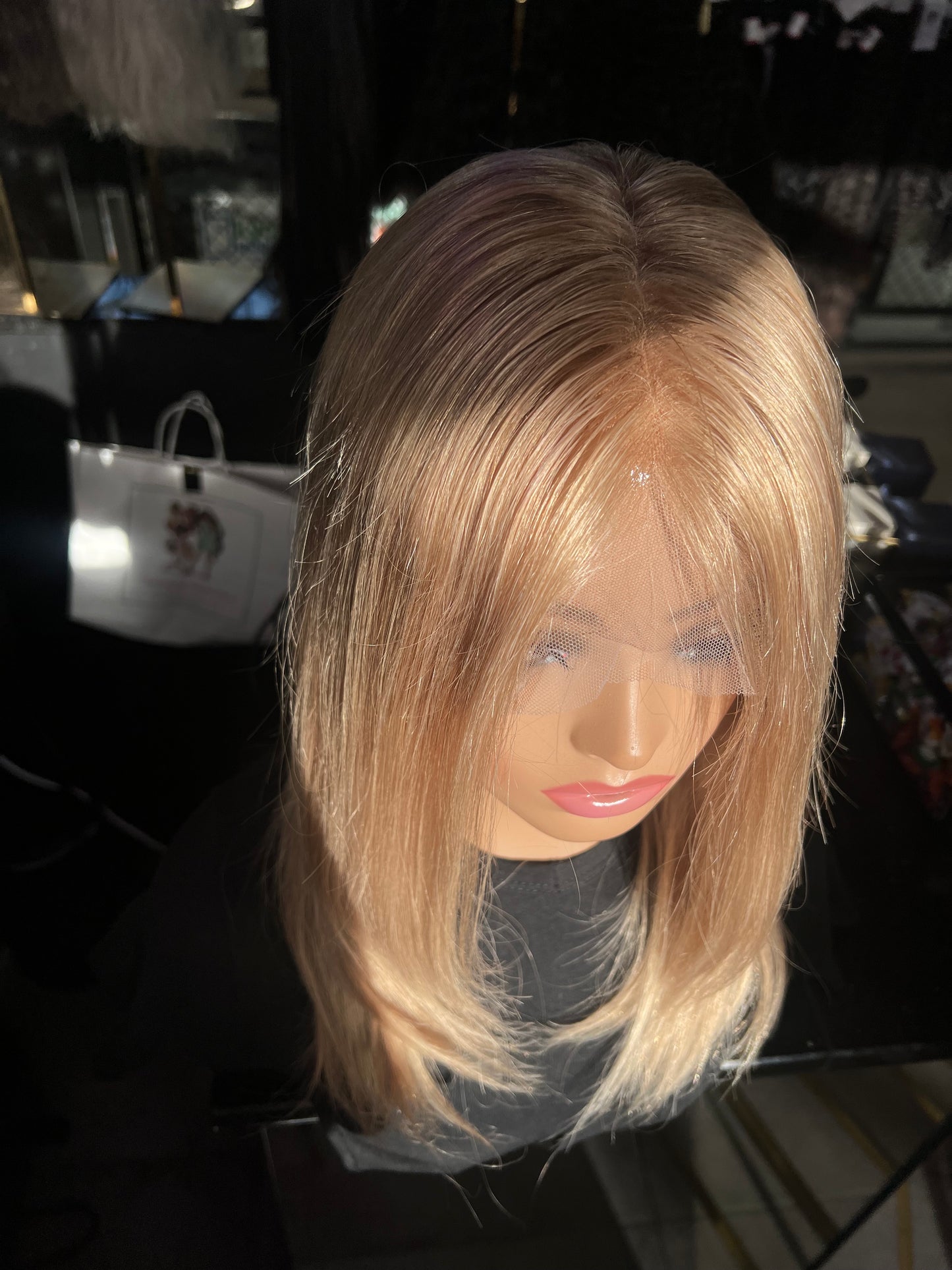 European highlights blond wig .